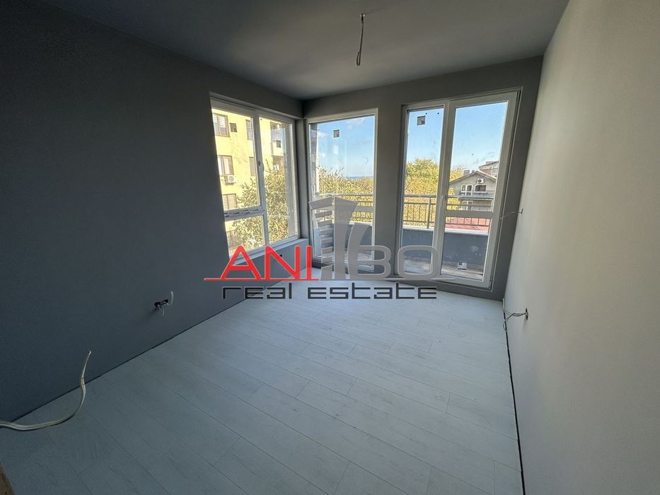 Продава се Двустаен апартамент в Варна, Аспарухово - 64 кв.м за 1688 €/кв.м - Снимка #3