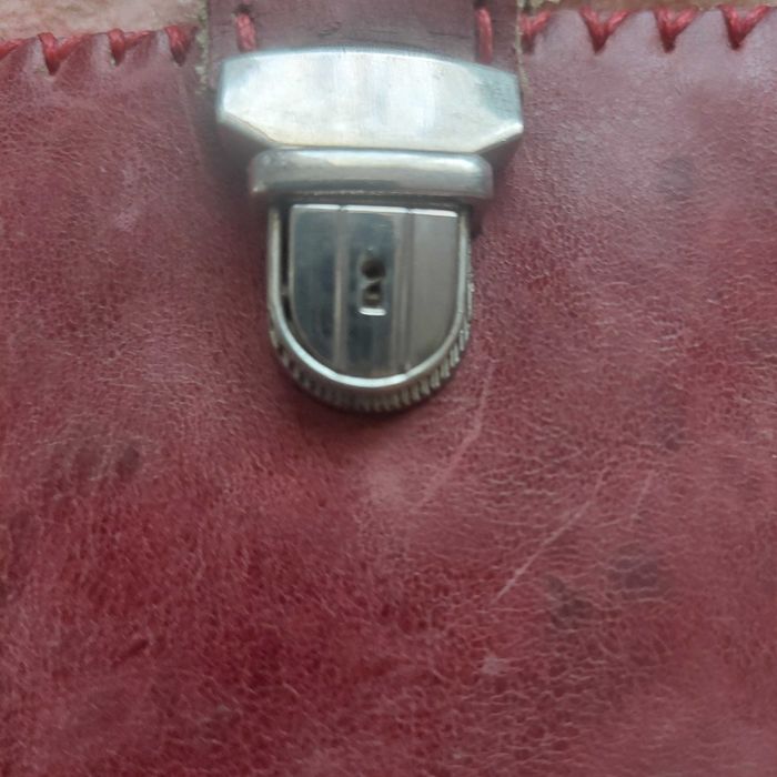 Portofel vintige piele lucrat manual