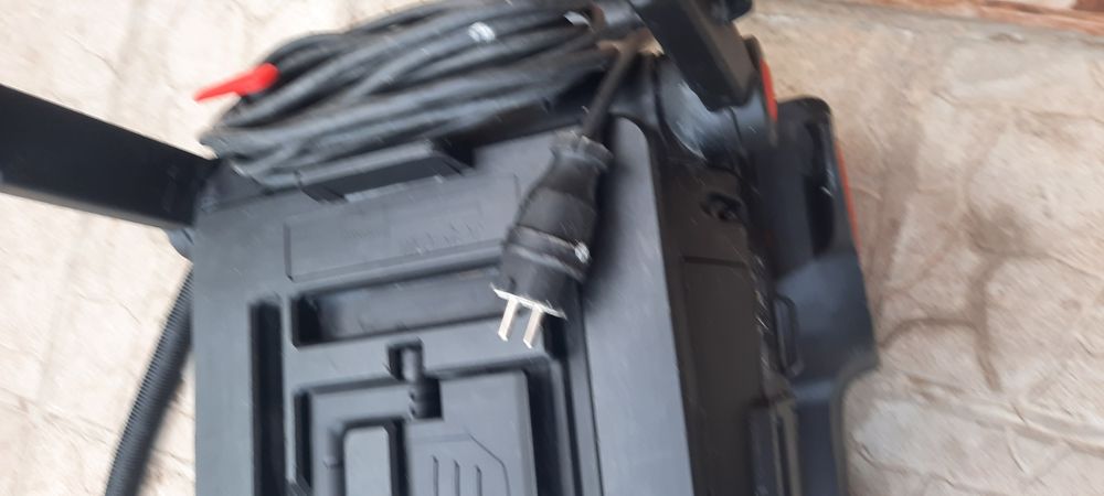 Прахосмукачка  Wurth hws 15L Контакт/Тупалка