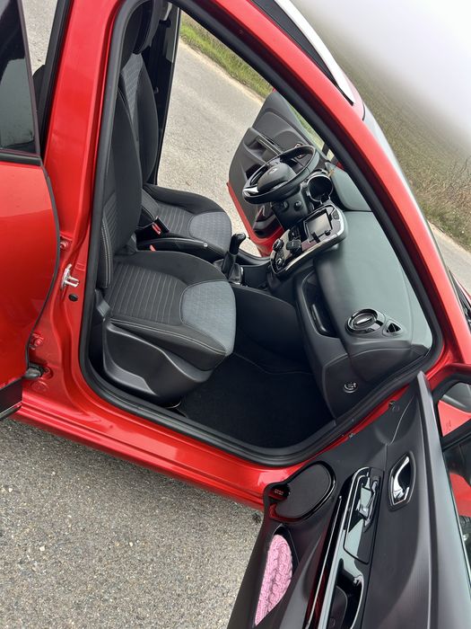 Renault Clio 2014 arata ca in poze