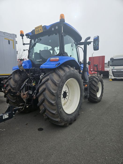 Tractor New Holland