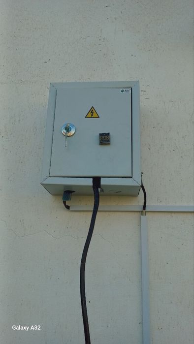 Электрик Хизмати.