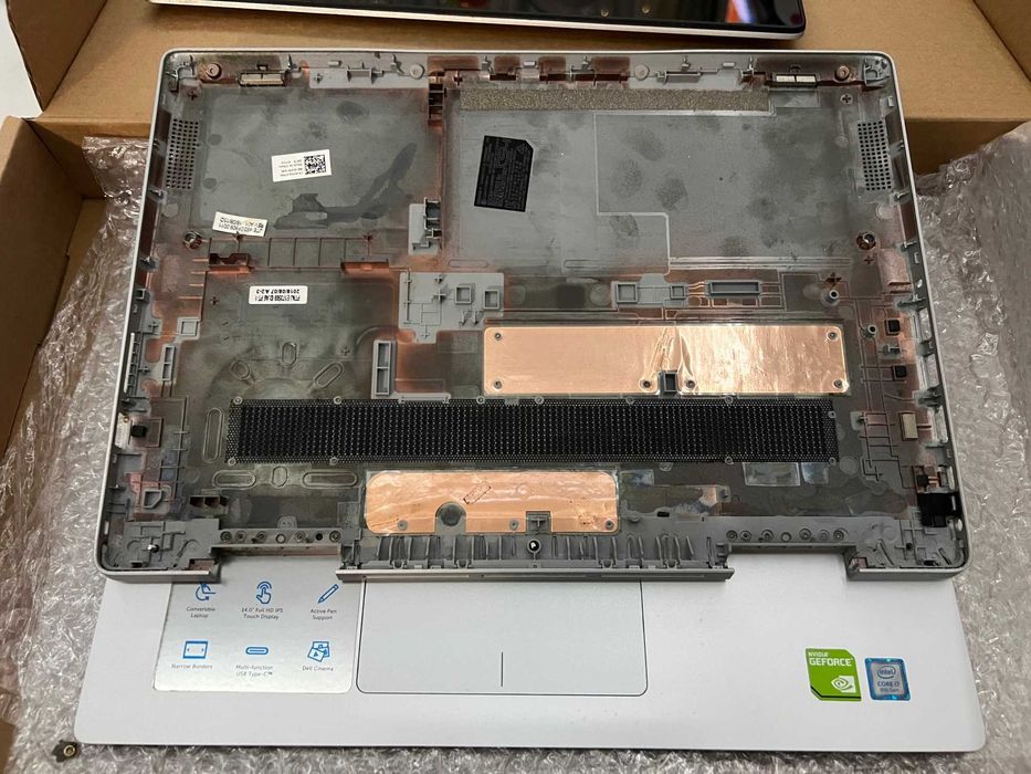 Touch-Екран на Dell Inspiron 5482