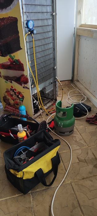 Reparatii frigidere, masini de spalat, montaj service aer conditionat