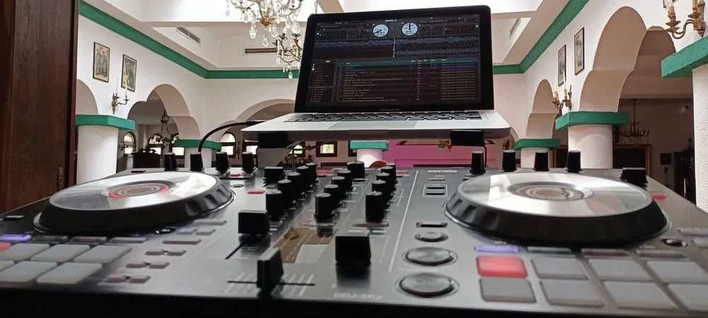 Dj licentiat, caut colaborare