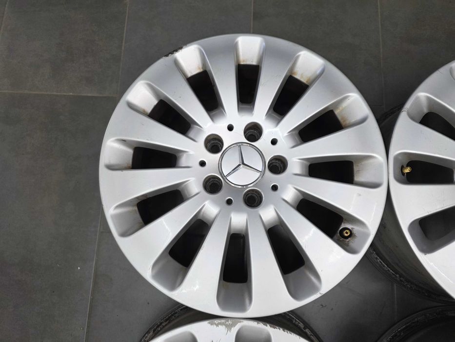 Джанти 16 - Mercedes C-class W204