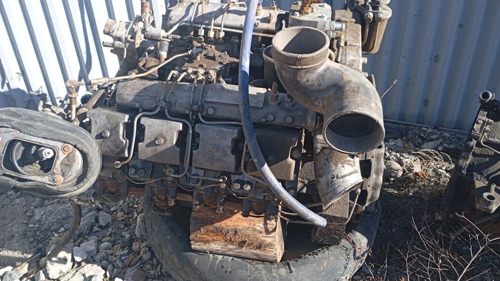 Продам мотор и коробку на камаз
