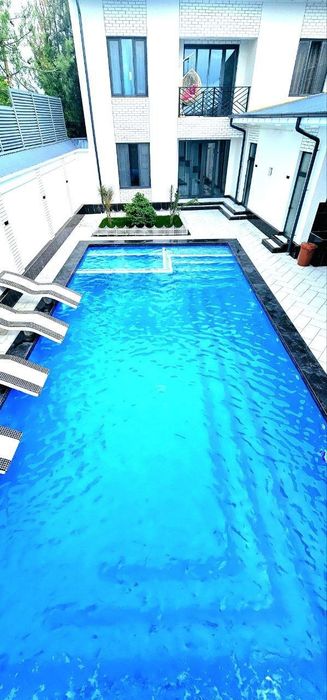 ДАЧА БЕРЁЗКА!!! 

Аренда Евро дачи - посуточная.
Не далеко от гор