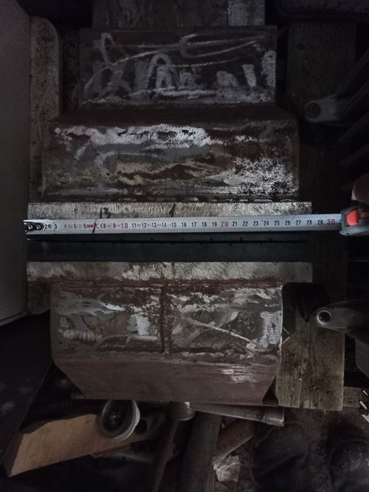 Тиски самодельные металлические