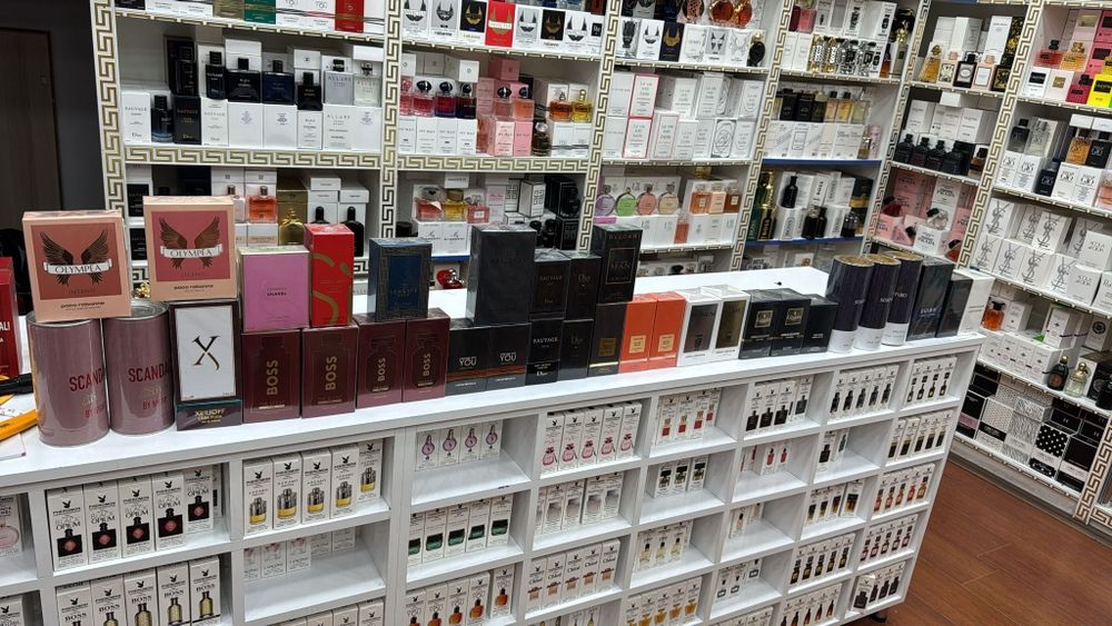 Sospiro, TomFord, Armani, Xerjoff,YVSL, HugoBoss.