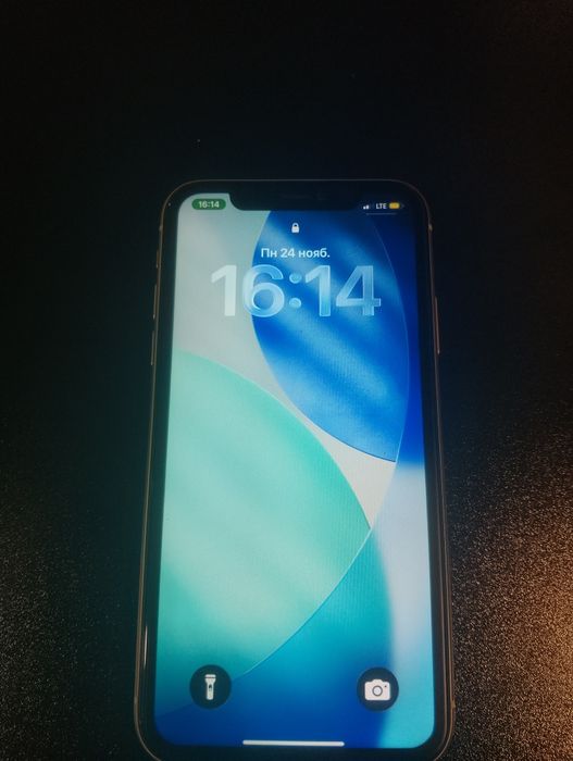 Продам iphone 11, память 512гб