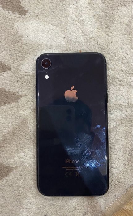 Продам Iphone xr