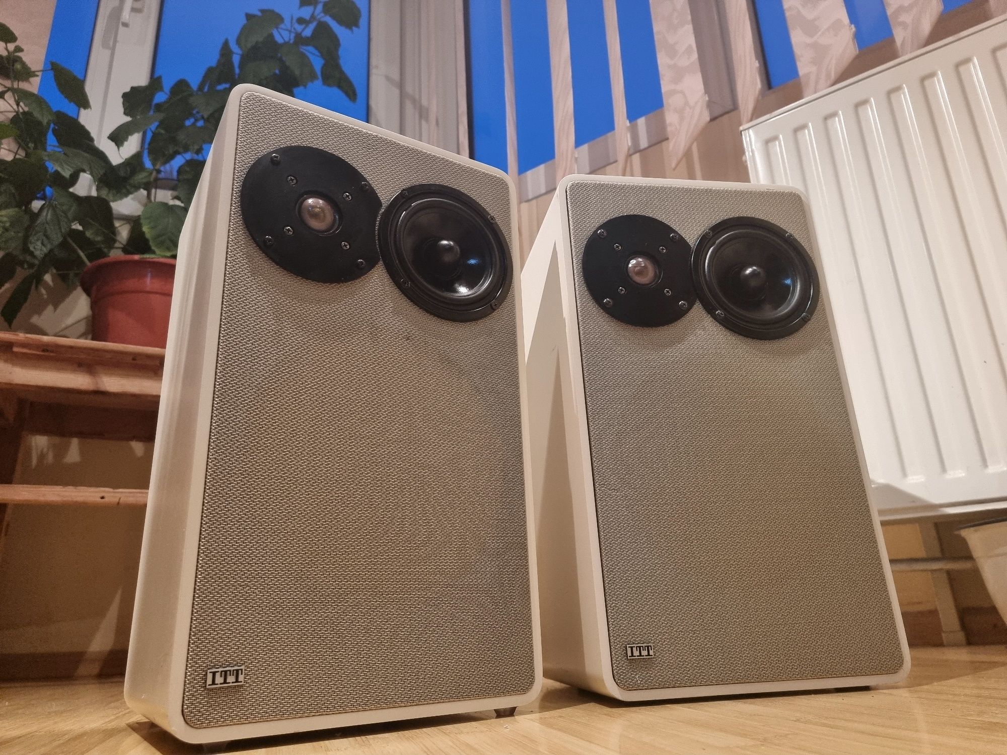 Boxe audio ITT Hyperion Upgrade