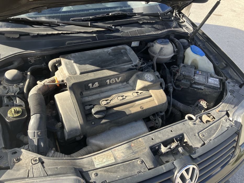 VW Polo, 2000 година