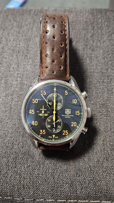 Часовник таг хауер