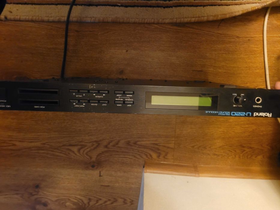Roland u220 procesor