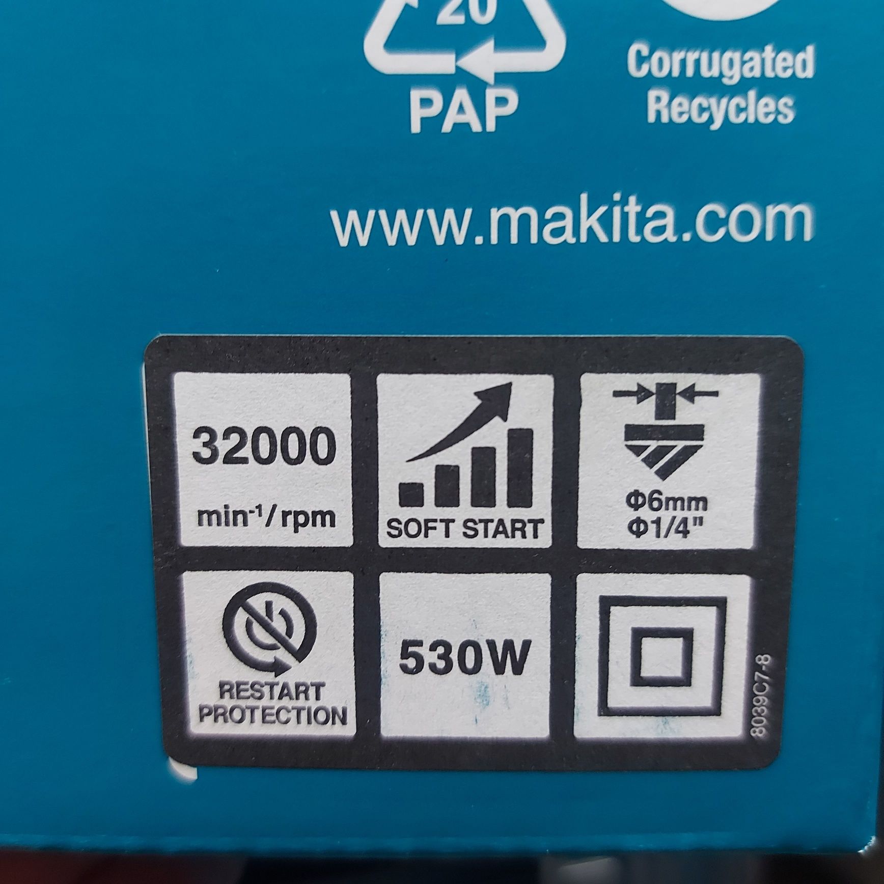 Оберфреза Makita 3711 530W 6мм