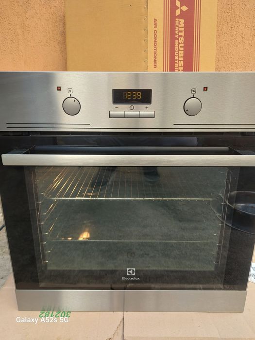 Фурна за вграждане Electrolux