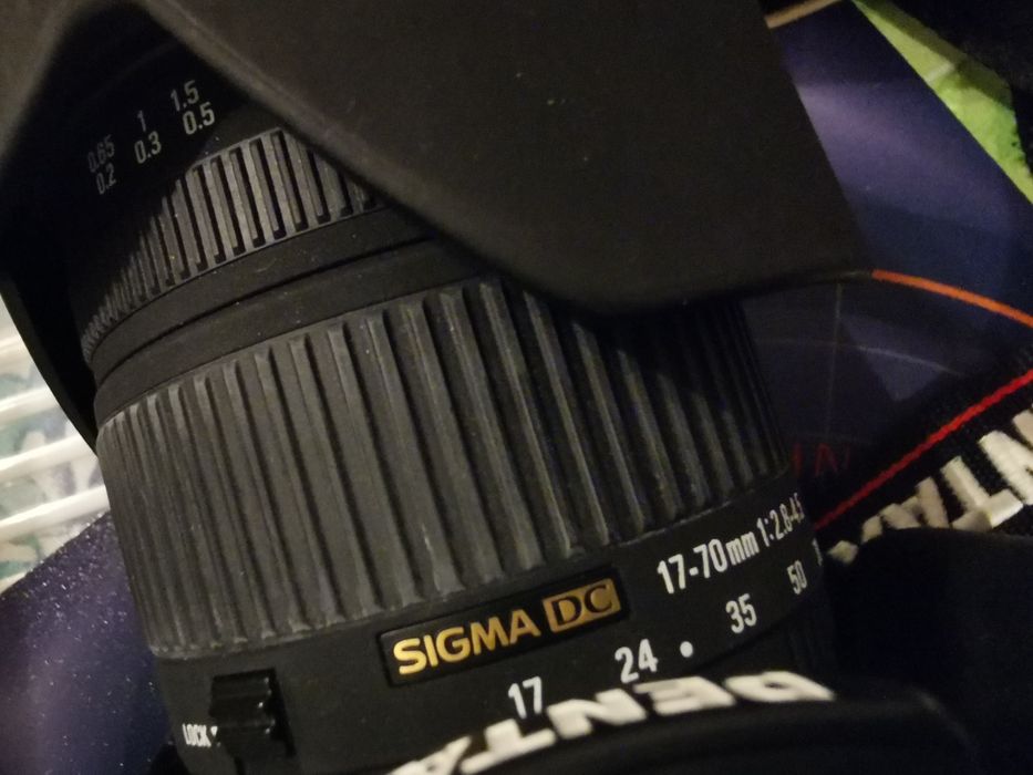 фотоапарат Pentax K20D с два обектива и подарък: чантичка