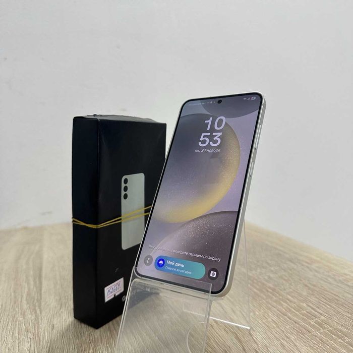С32 / Сотовый телефон Samsung Galaxy S24 128GB/ sk152664
