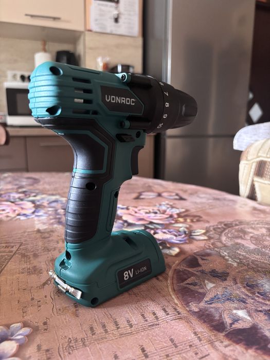 Mașina de găurit și înșurubat 8v | incl. încărcător și bit dublu 50mm