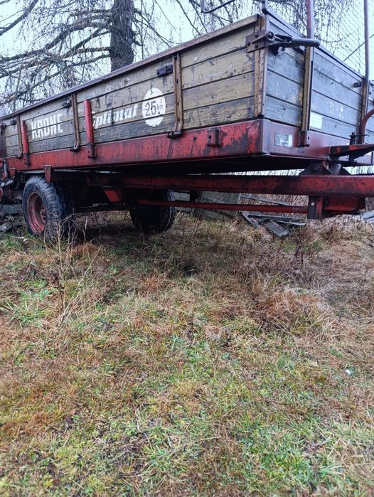 Vând mig Krone de 2,5 tone