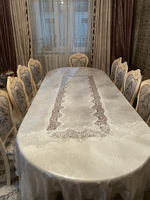 Стол ,12 стулья