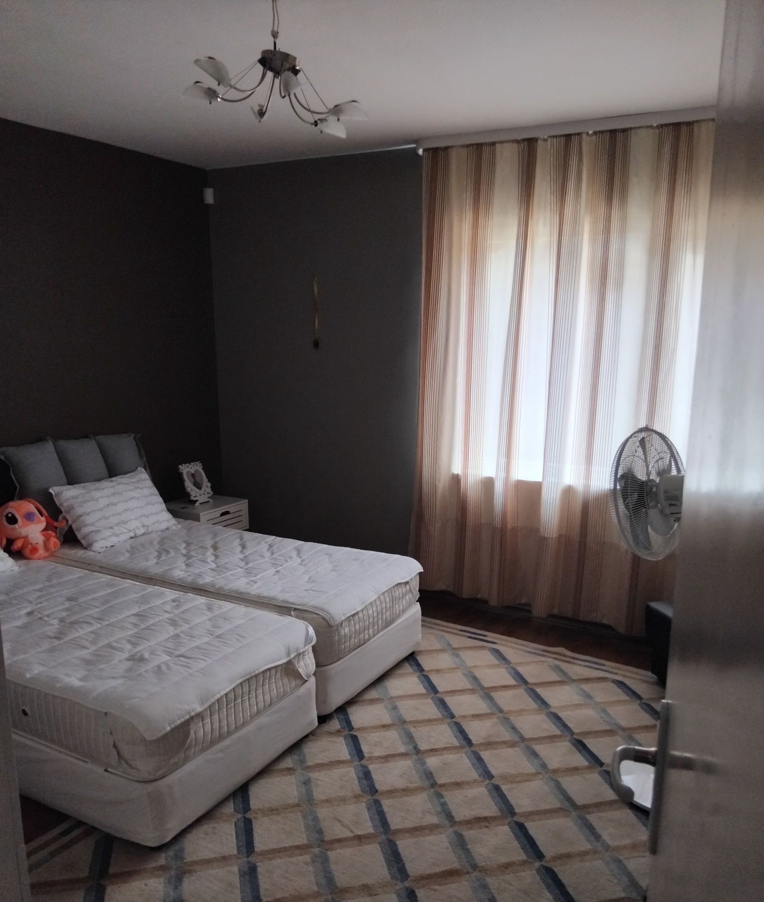 Продава къща в с.Самораново общ Дупница