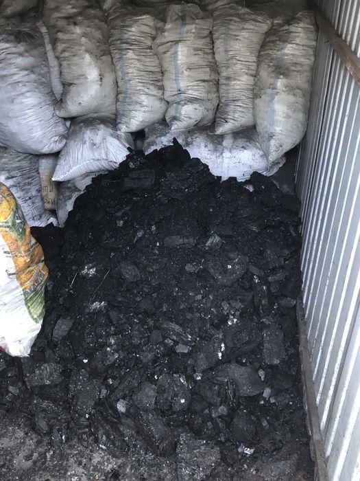 Уголь в мешках Майкуба