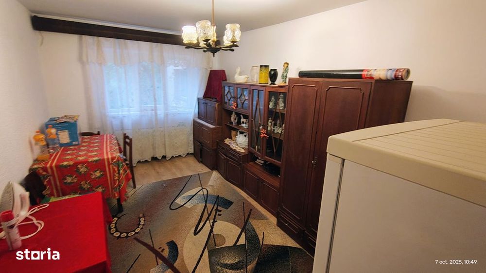 La intrare in Obcini-Apartament 2 camere et.1, pret de 71000Euro