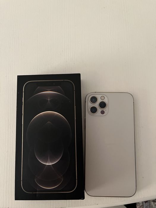 Айфон.    12 про