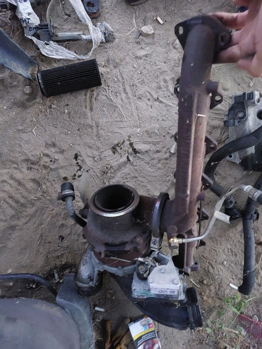 Турбина с изпускателен колектор е90 е91 н57 бмв 3.0д 245кс bmw e90 e91