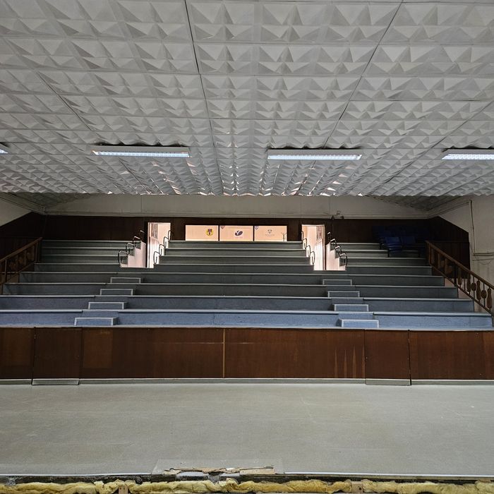 Zonă centrală-sală de sport/ depozit/hală-Calarasilor 900 mp