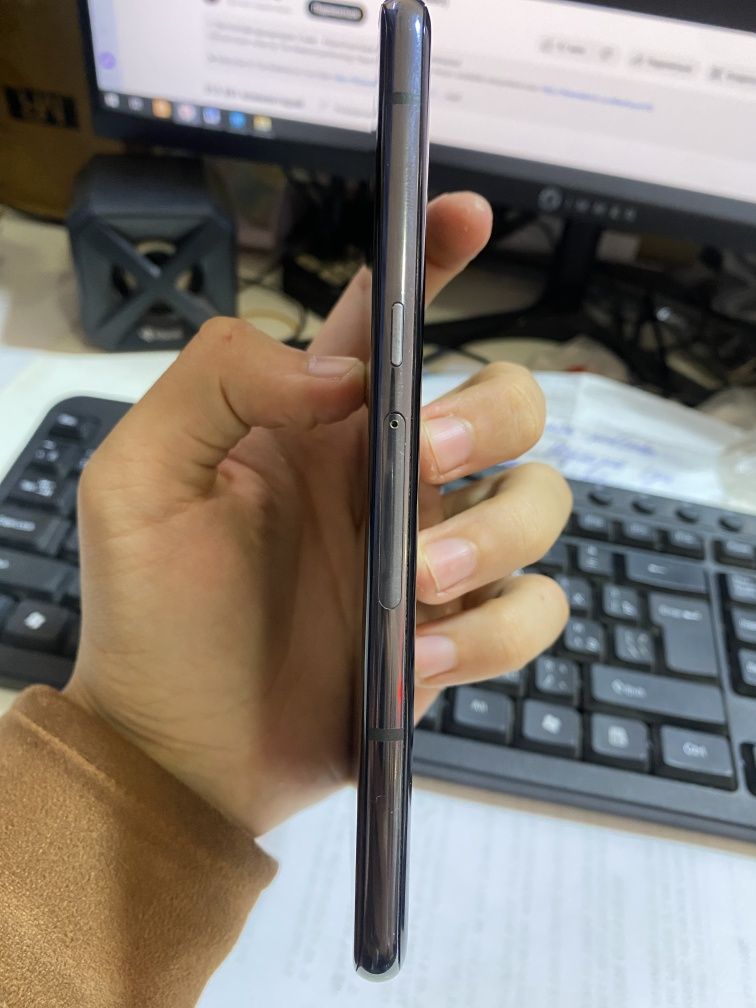 LG v50 thinQ 5G.