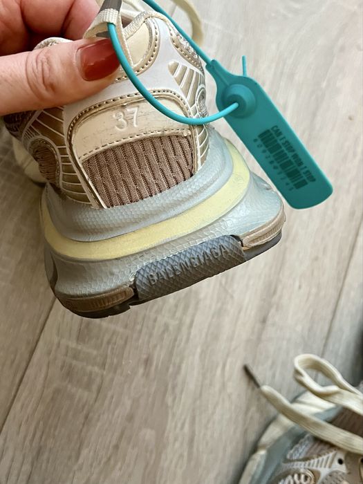 Balenciaga 3xl marimea 37