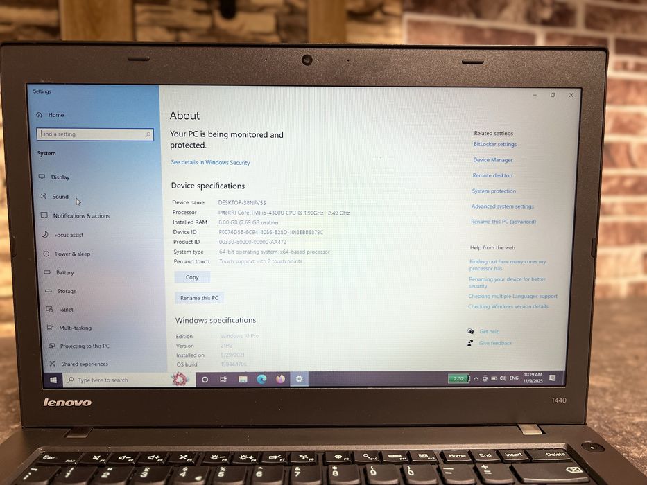 Lenovo ThinkPad T440 / 14” / i5 / 8GB RAM / SSD