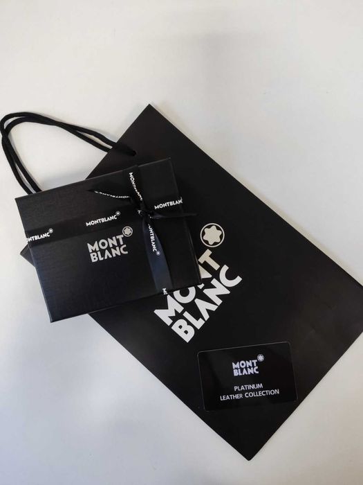 În stoc Portofel pentru bărbați Mont Blanc 0416