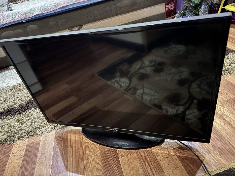 Продам телевизор