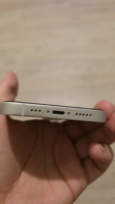 Iphone 14 alb 128 gb 87% baterie