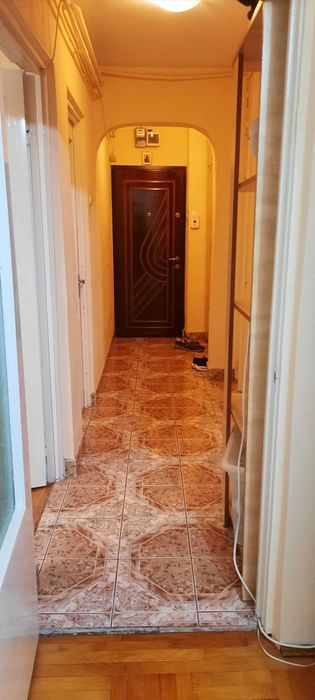Inchiriez apartament 2 camere in GALATI- M 21.
