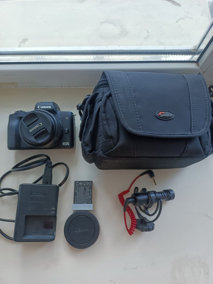 Продам canon m50 с полным комплектом! СРОЧНО ‼️ ТОРГ ‼️