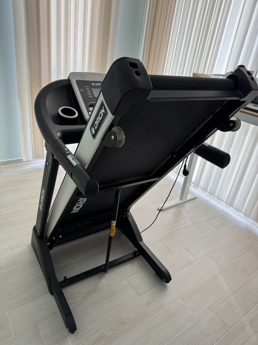 Бягаща пътека Orion Travel R9