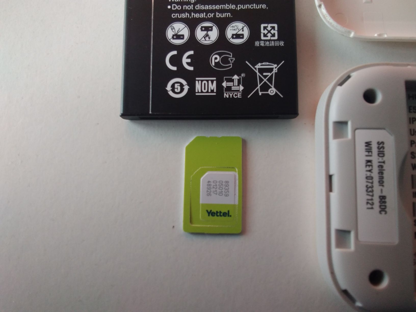 4G бисквитка- джобен рутер  на Yerel България за мобилен Интернет