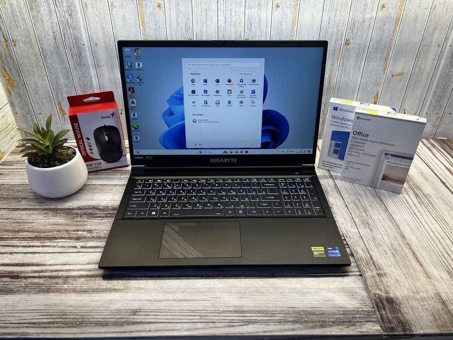 Игровой ноутбук Gigabyte G5 | Core i7-13620H | 16GB | RTX4050 | 1TB SS
