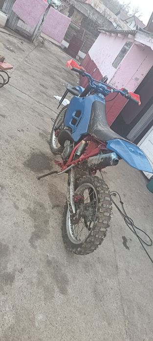 Vând urgent Aprilia Rx 125 CC 2 t pawor walv motor rotax are piston no