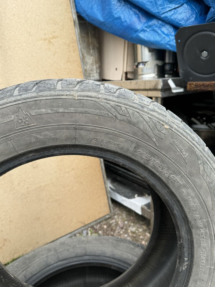 Резина 215/60R16