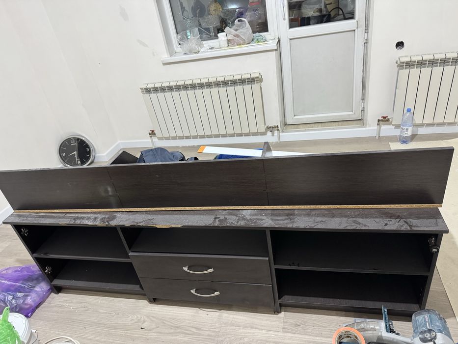 Подставка ТВ и Подвесная полка тумба под телевизор