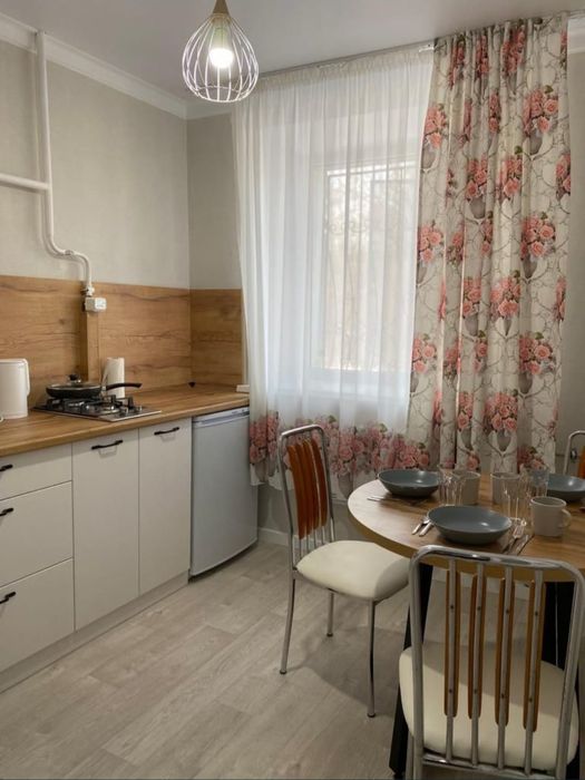 2ком квартира посуточно в центре города