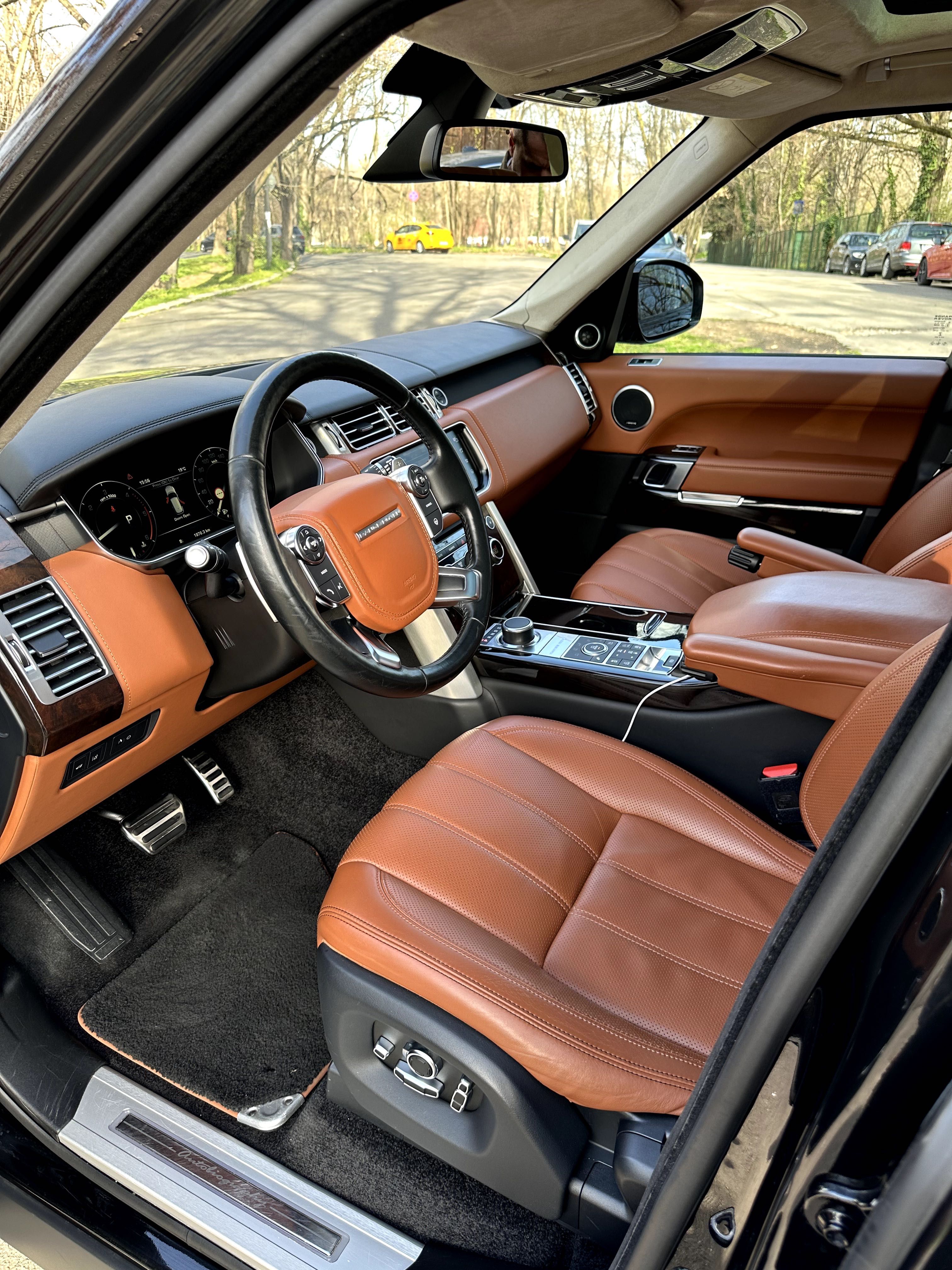 Range Rover Autobiography