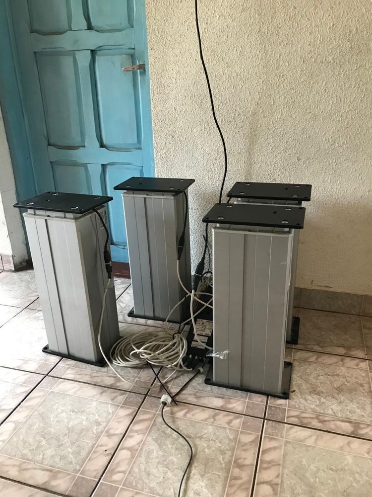 Picioare electrice pentru mese si bancuri de lucru